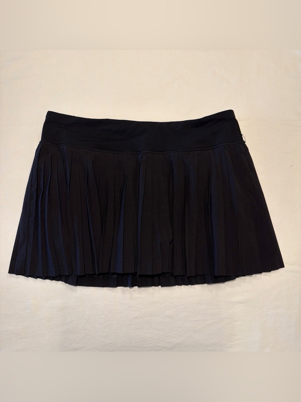 lululemon athletica Black Pleated Athletic Mini Skirt